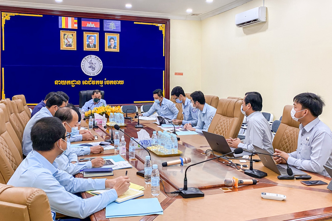 Presentation DRC-009 to DCC of EDC Phnom Penh